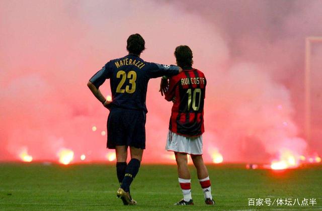 半场战报：斯洛伐克0-0北爱尔兰，双方破门乏术