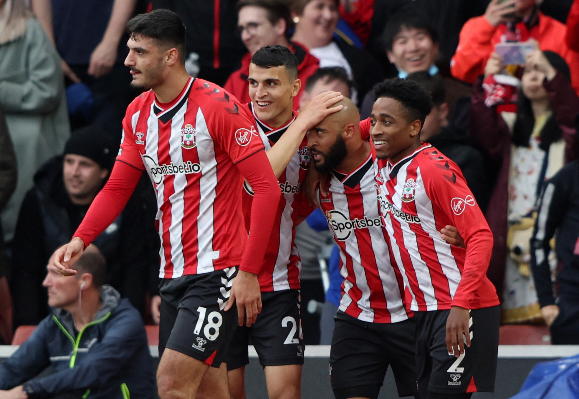 荷甲副班长大力神联赛8-2狂胜对手，单场进球超前10场总和