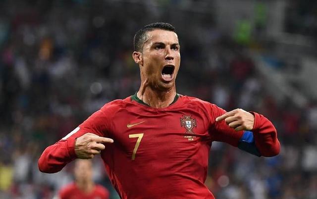 意甲裁判指派员罗基：霍伊伦应该因为肘击对手被罚下