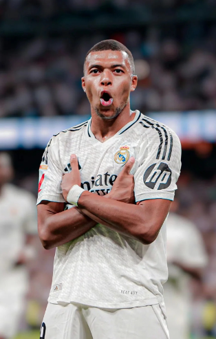 可为射手张达驰：哈兰德、莱万是我学习榜样，希望自己更全面